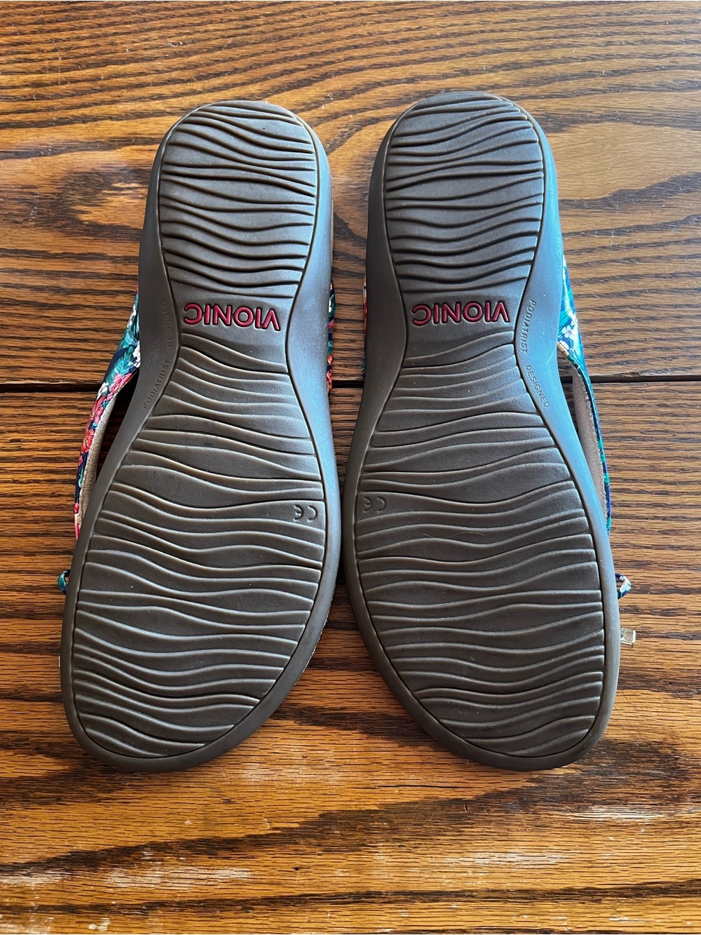 Vionic Woman's Rest Bella Orthotic Summer Beach Vacation Sandals Sz 10 - Picture 5 of 6